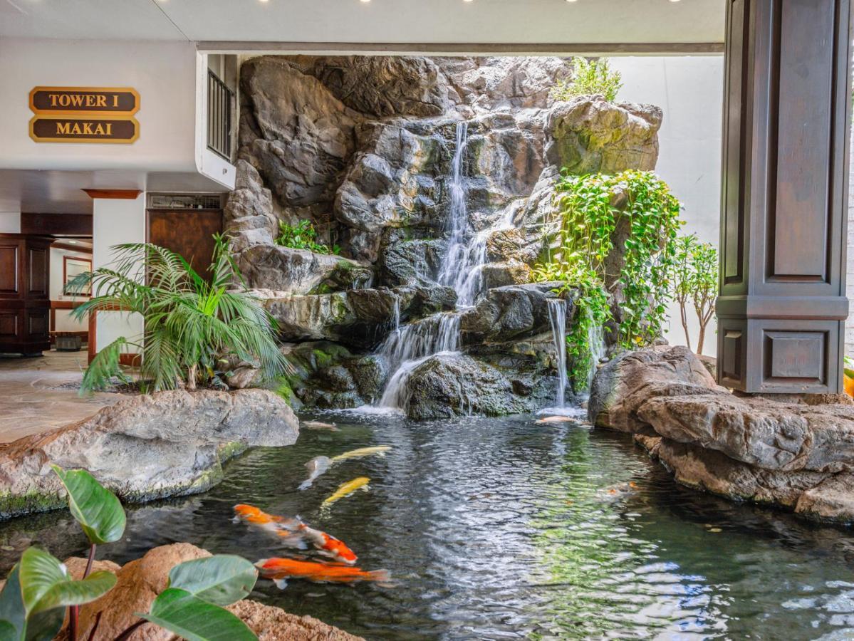 Aloha Vibes With Ocean Views, Near Beach & Parking! ホノルル エクステリア 写真