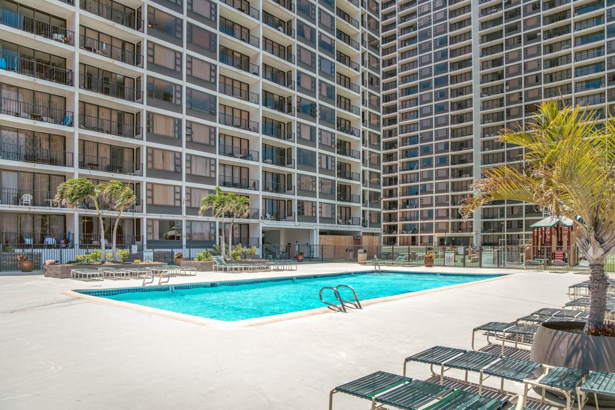 Aloha Vibes With Ocean Views, Near Beach & Parking! ホノルル エクステリア 写真