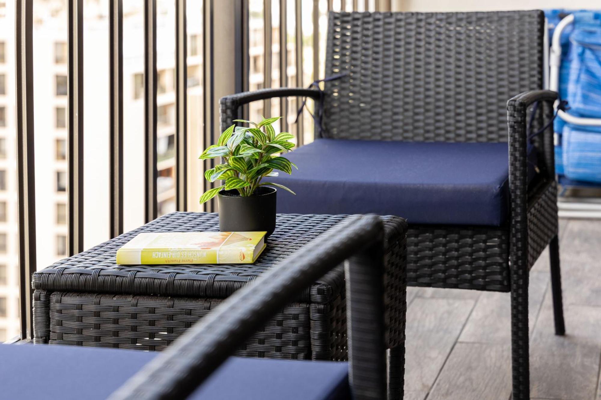Aloha Vibes With Ocean Views, Near Beach & Parking! ホノルル エクステリア 写真