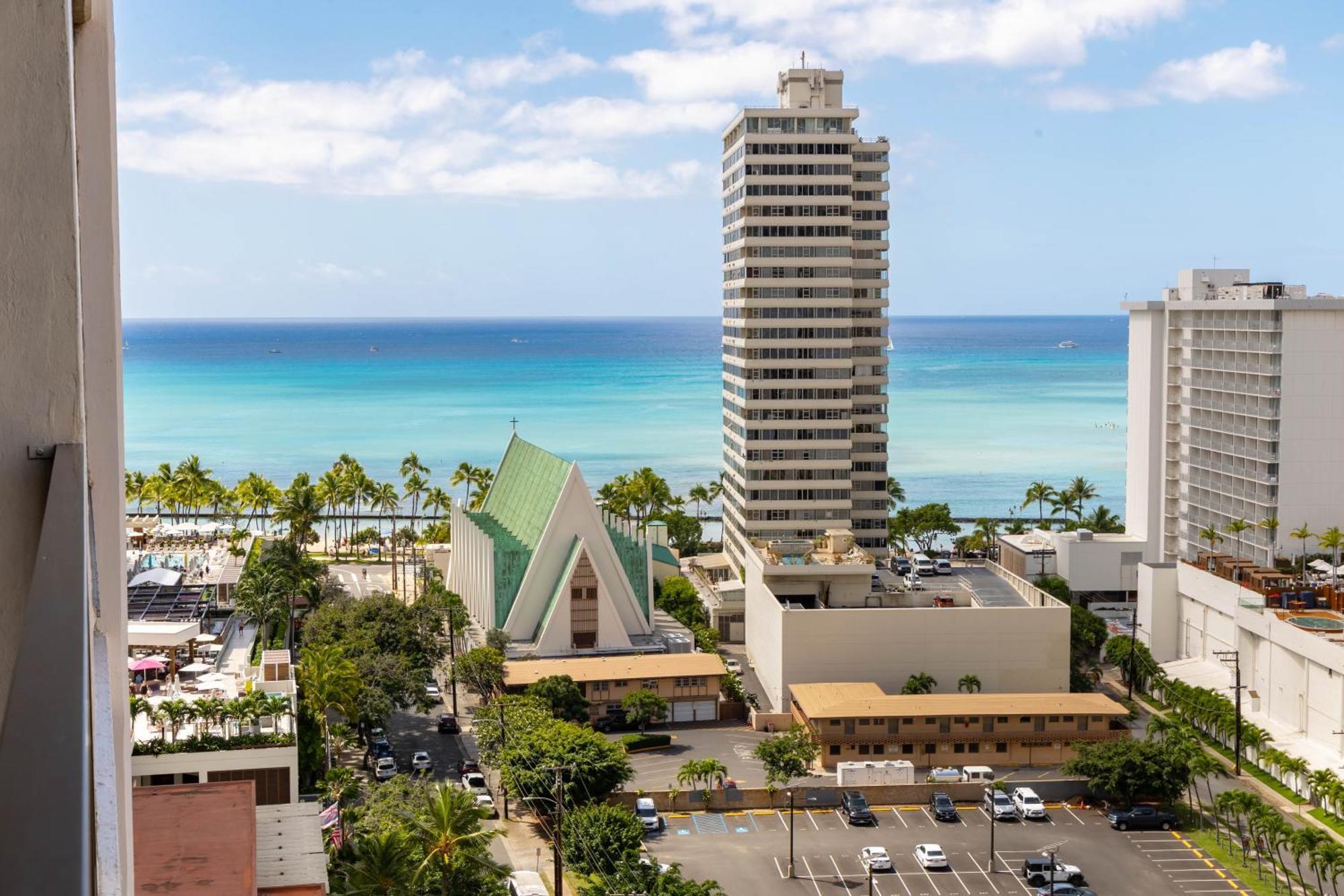 Aloha Vibes With Ocean Views, Near Beach & Parking! ホノルル エクステリア 写真